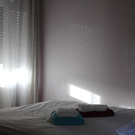 Aa13 - Le Victor Hugo - Sejour D'Exception Dans Un Appartement Historique Ault Extérieur photo